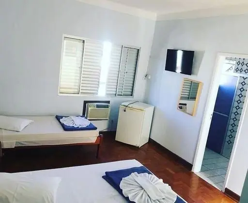 Üç Kişilik Oda