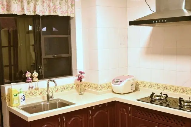 Family Süit, 3 Yatak Odası, 2 Banyolu, Avlu Manzaralı