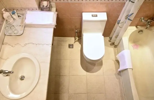 Family Süit, 3 Yatak Odası, 2 Banyolu, Avlu Manzaralı