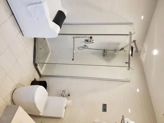 Family Tek Büyük Yataklı Oda
