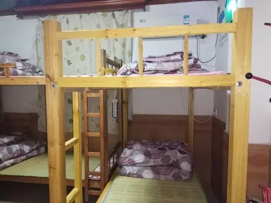 Ortak Ranzalı Oda, Sadece erkekler için