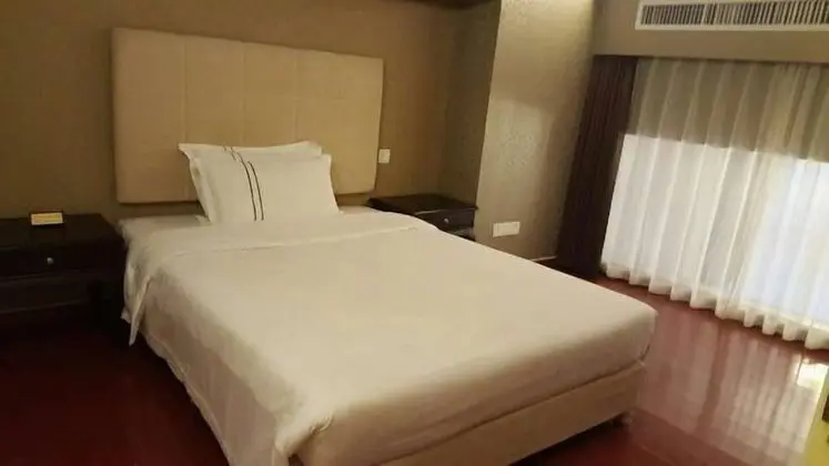 Standard Oda, 1 Yatak Odası, Sigara İçilmez, Şehir Manzaralı