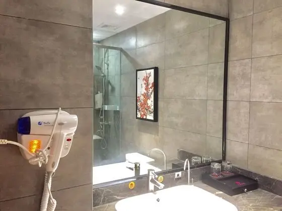 Design Tek Büyük Yataklı Oda, Penceresiz