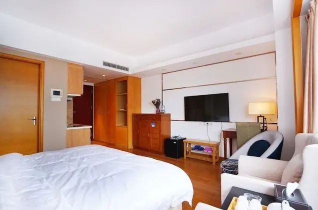 Business Tek Büyük Yataklı Oda