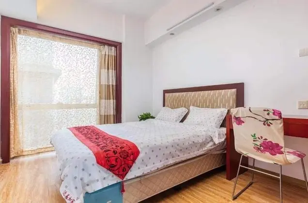 Tek Büyük Yataklı Oda, Şehir Manzaralı