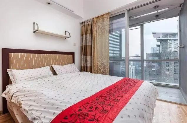 Tek Büyük Yataklı Oda, Şehir Manzaralı