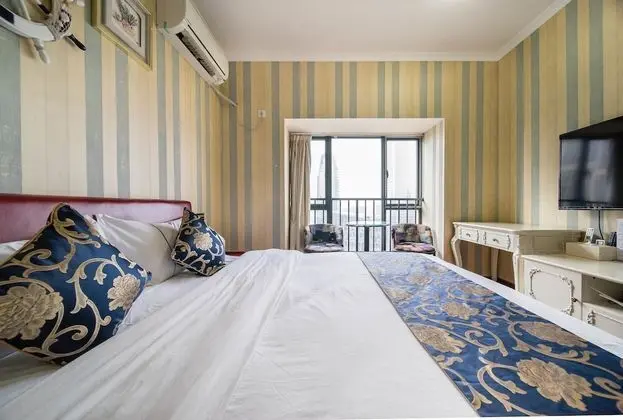 Deluxe Tek Büyük Yataklı Oda