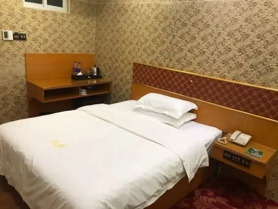 Economy Tek Büyük Yataklı Oda