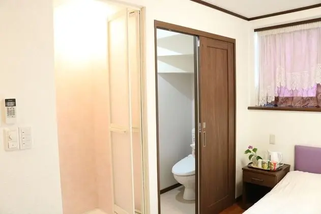 Oda, Özel Banyo (3)