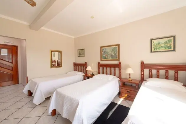 Quarto Triplo Standard