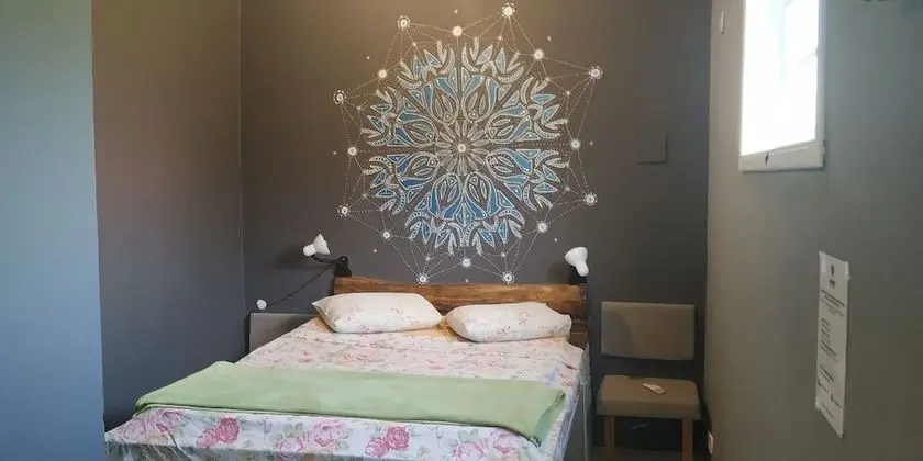 Basic Tek Büyük Yataklı Oda