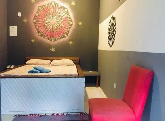 Basic Tek Büyük Yataklı Oda