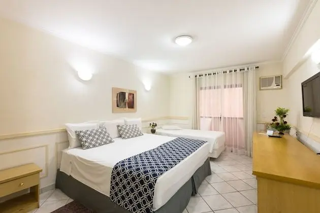 Quarto Triplo Luxo Interno