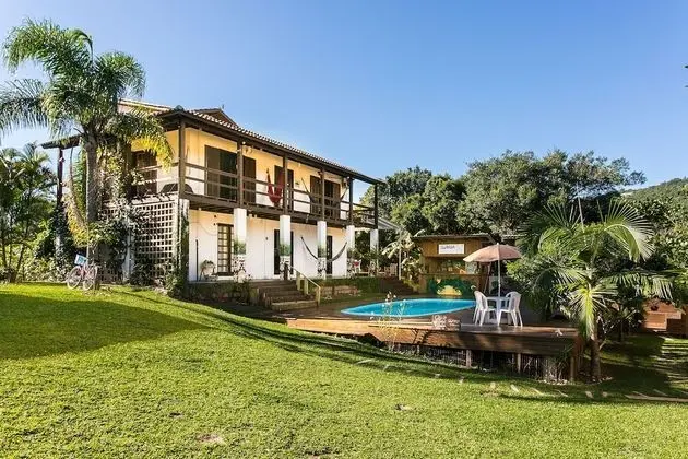 Economy Ortak Ranzalı Oda, Avlu Manzaralı