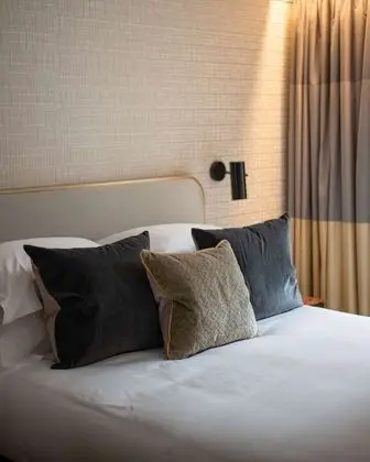The Horsbrugh Two Bedroom Residence