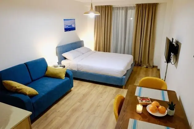 Basic Apart Daire, 1 Büyük (Queen) Boy Yatak ve Çekyat, Sigara İçilmez, Dağ Manzaralı