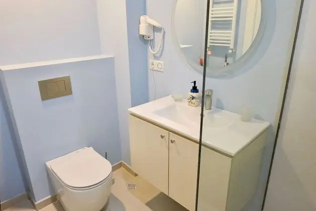 Basic Apart Daire, 1 Büyük (Queen) Boy Yatak ve Çekyat, Sigara İçilmez, Dağ Manzaralı