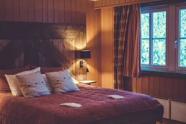 Tek Büyük Yataklı Oda