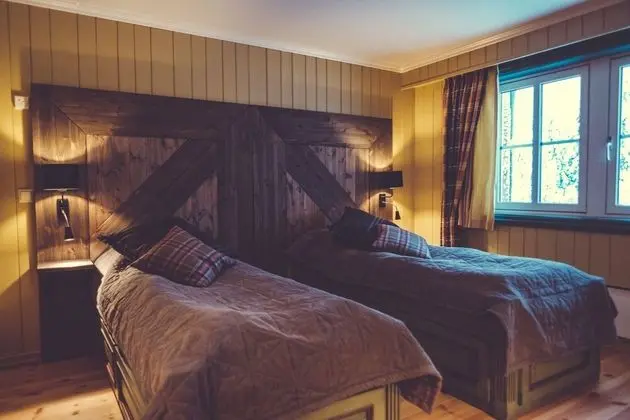 Tek Büyük Yataklı Oda