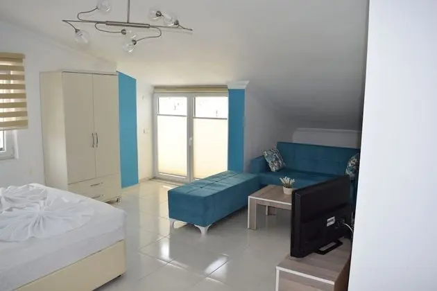 Studio Apartment with Sea View