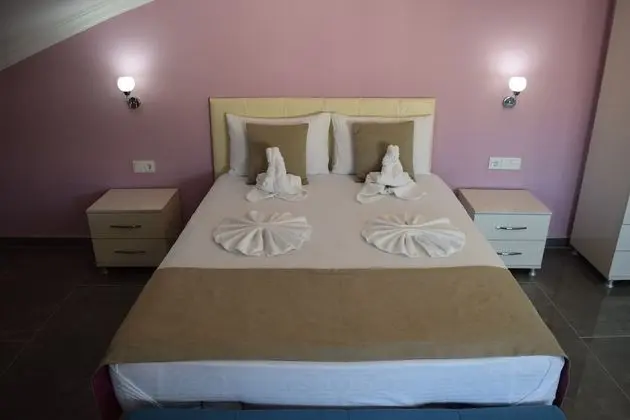 Studio Apartment with Sea View