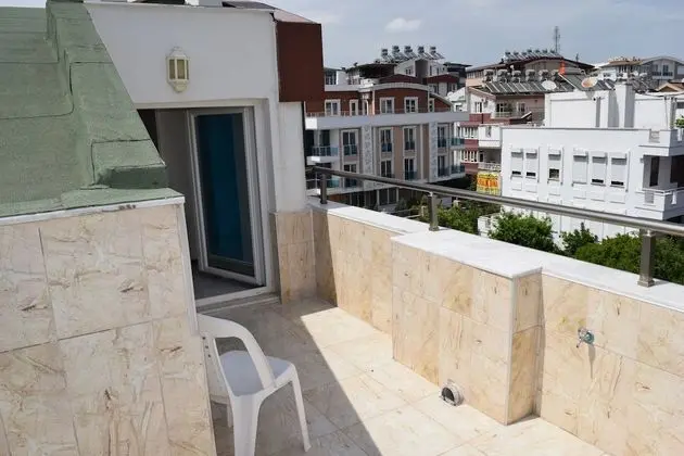 Studio Apartment with Sea View