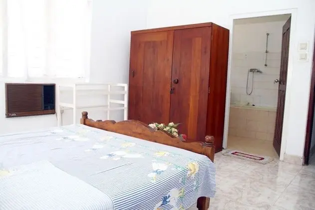 Deluxe Tek Büyük Yataklı Oda, 1 Çift Kişilik Yatak, Bahçe Manzaralı, Bahçeli