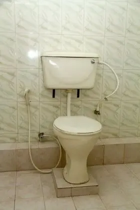 Deluxe Tek Büyük Yataklı Oda, 1 Çift Kişilik Yatak, Bahçe Manzaralı, Bahçeli