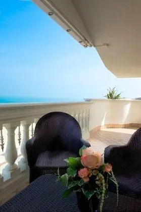 Superior Tek Büyük Yataklı Oda, Deniz Manzaralı