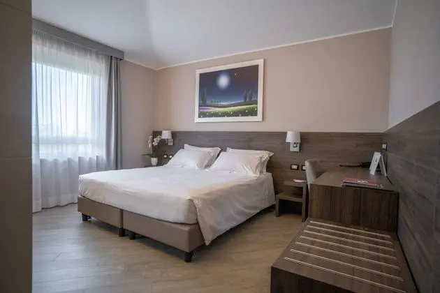 Economy Tek Büyük Yataklı Oda