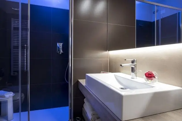 Luxury Tek Büyük Yataklı Oda, 1 Yatak Odası, Bahçe Manzaralı