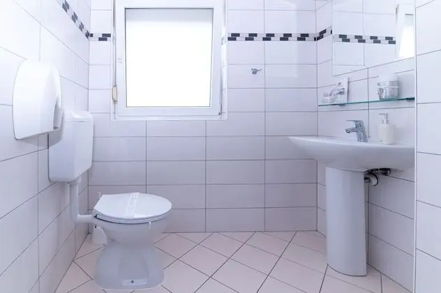 Tek Büyük Yataklı Oda, Balkon