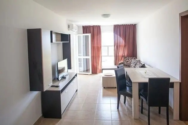 Apart Daire, 1 Çift Kişilik Yatak ve Çekyat, Balkon