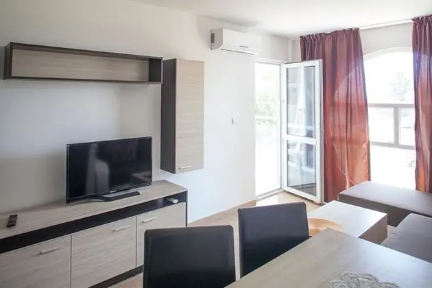 Apart Daire, 1 Çift Kişilik Yatak ve Çekyat, Balkon