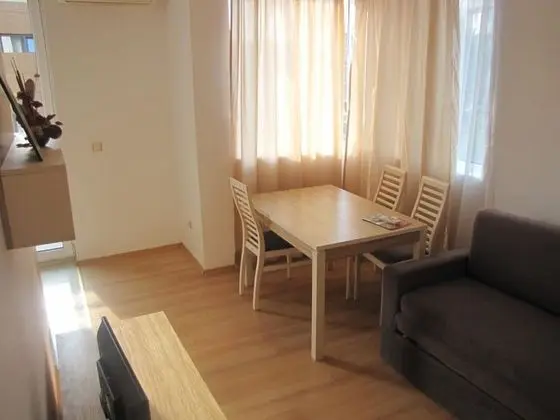 Apart Daire, 2 Yatak Odası, Balkon