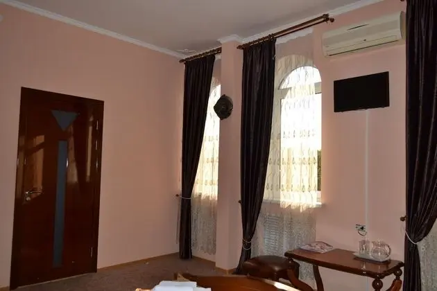 Tek Büyük Yataklı Oda