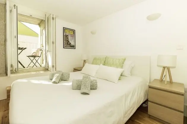 Apart Daire, 2 Yatak Odası, Teras, Bahçeli