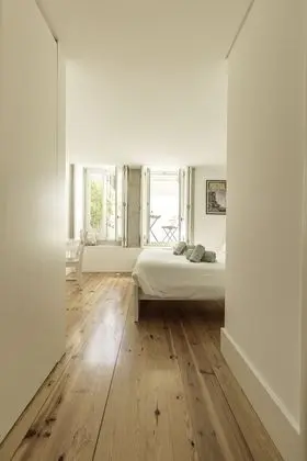 Apart Daire, 2 Yatak Odası, Teras, Bahçeli