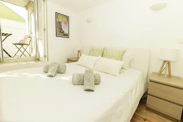 Apart Daire, 2 Yatak Odası, Teras, Bahçeli