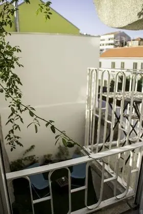 Apart Daire, 2 Yatak Odası, Teras, Bahçeli