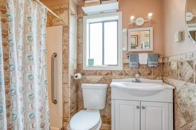 Ev, Birden Çok Yatak (Guest House 101)