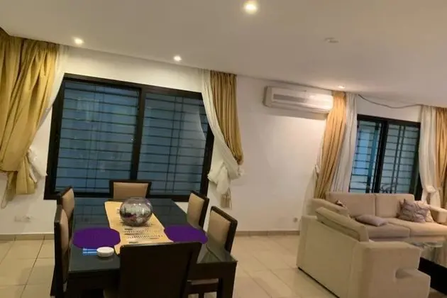 Deluxe Villa