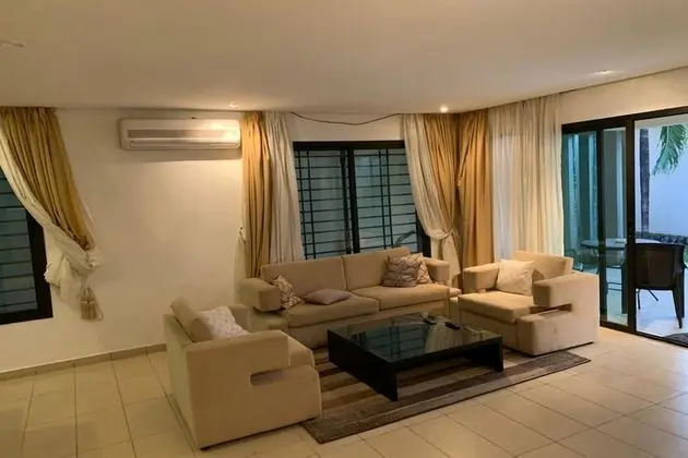 Deluxe Villa