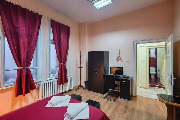 Standard Tek Büyük Yataklı Oda (with external bathroom)