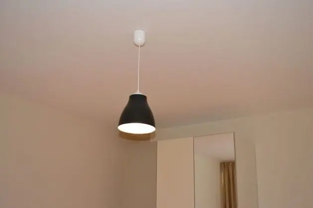 Basic Tek Büyük veya İki Ayrı Yataklı Oda