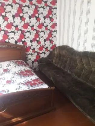 Tek Büyük Yataklı Oda, Ortak Banyo