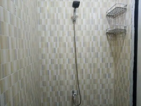 Basic Tek Büyük Yataklı Oda