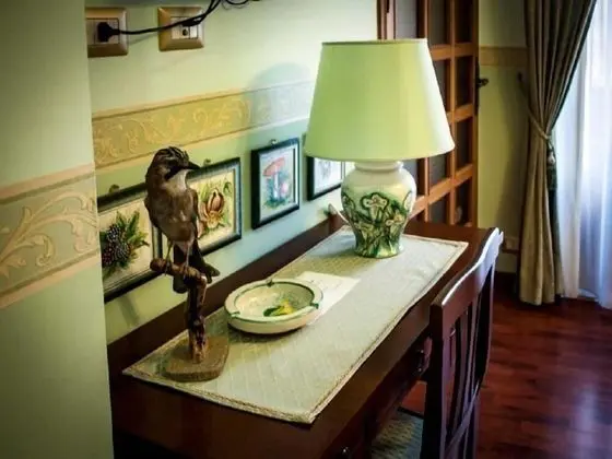 Tek Büyük Yataklı Oda (Nebrodi)