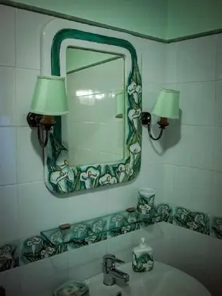 Tek Büyük Yataklı Oda (Nebrodi)