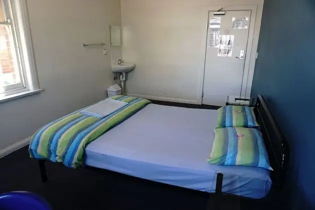 Tek Büyük Yataklı Oda, 1 Büyük (Queen) Boy Yatak, Ortak Banyo